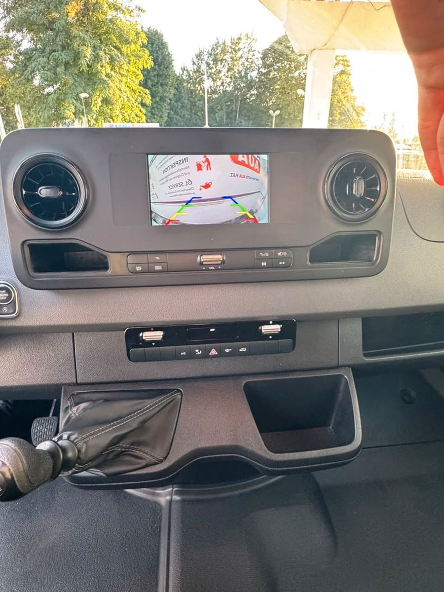 Mercedes Benz Sprinter